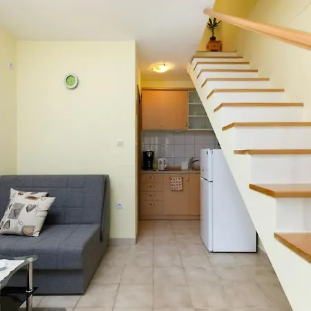 Apartment Stunning 1-Bed Apartment in Split Split